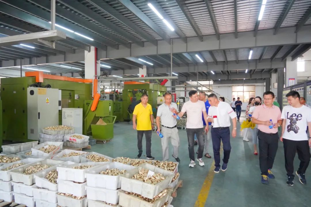 南安市消防器材協會走訪玉環企業